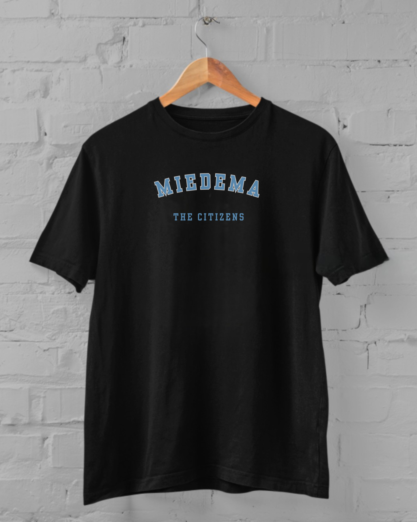 Vivianne Miedema | Manchester City | Black Print | Organic Cotton Unisex T-shirt