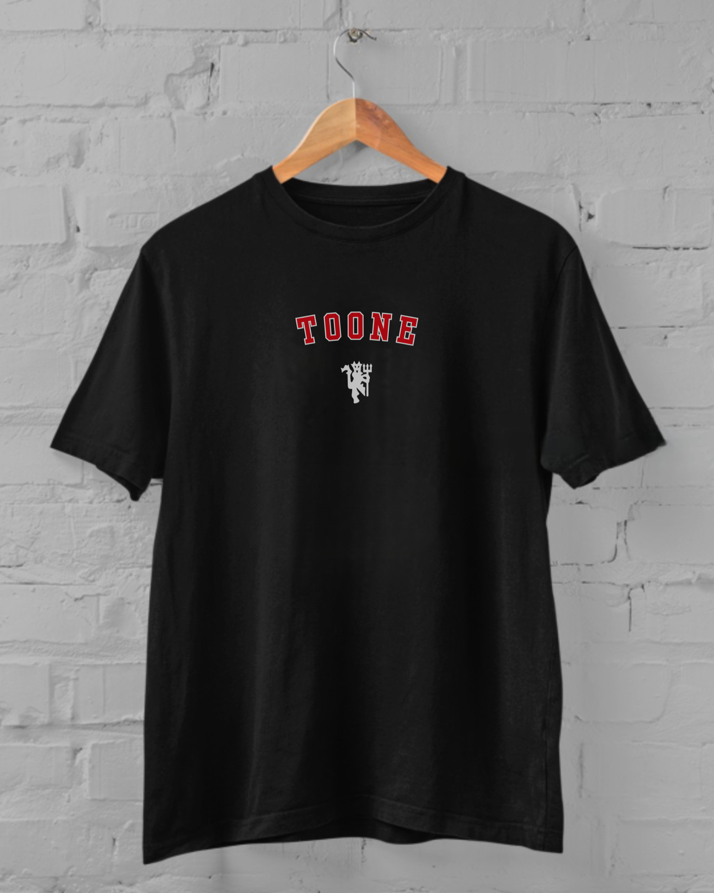 Ella Toone | Manchester United | Black Print | Organic Cotton Unisex T-shirt